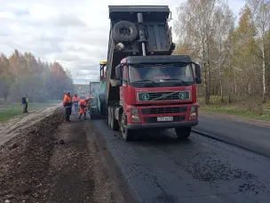 Участок трассы Ряжск — Касимов — Муром — Нижний Новгород отремонтируют в регионе до конца июня. Один из самых аварийно опасных участков нижегородских дорог восстанавливают в рамках нацпроекта