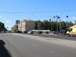 В Нижнем Новгороде сняты ограничения для движения транспорта на участке дороги на площади Лядова