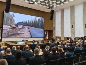 Лучшие работники дорожной отрасли Нижегородской области получили награды в честь профессионального праздника