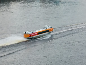 Скоростные суда на подводных крыльях «Валдай» начали курсировать между Нижним Новгородом и городом Бор