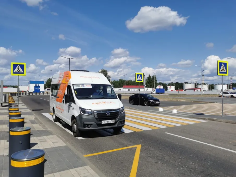 Все виды льготных проездных будут действовать на маршруте электробуса «Парк Культуры — Аэропорт» в Нижнем Новгороде с 28 августа. Маршруту присвоен номер А-50