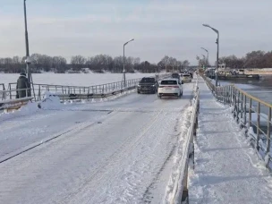 Открыто движение автотранспорта по наплавному мосту через Оку на дороге Павлово - Тумботино