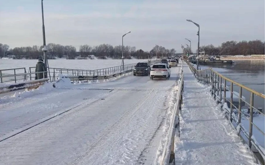 Открыто движение автотранспорта по наплавному мосту через Оку на дороге Павлово - Тумботино