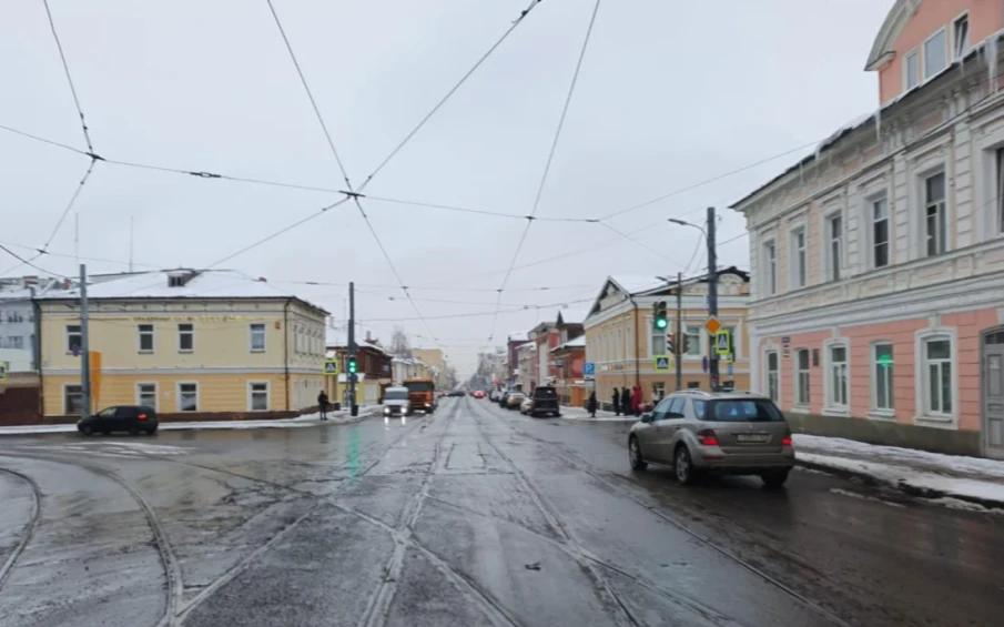 Сняты ограничения для проезда автомобильного транспорта на перекрестке ул. Ильинской и Маслякова в Нижнем Новгороде