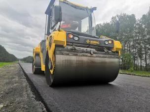 Почти 1000 км дорог отремонтировано в Нижегородской области в 2021 году. На мероприятия нацпроекта «Безопасные качественные дороги» на территории региона было выделено 9,4 млрд рублей